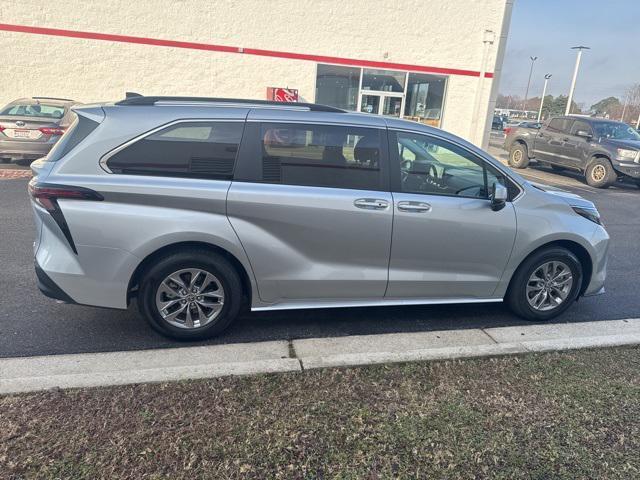 used 2023 Toyota Sienna car, priced at $40,500