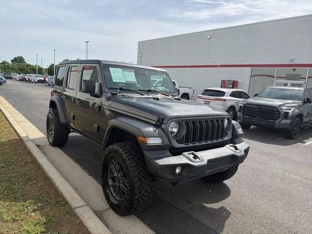used 2025 Jeep Wrangler car, priced at $40,298