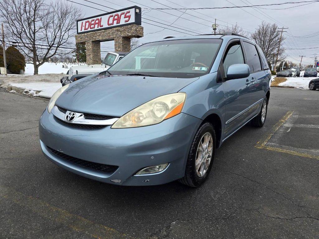 used 2006 Toyota Sienna car, priced at $9,990