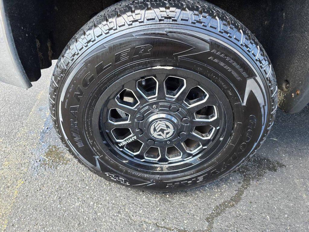 used 2017 GMC Sierra 1500 car, priced at $18,990