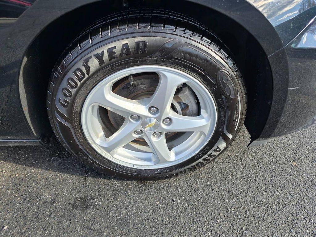 used 2018 Chevrolet Malibu car, priced at $11,750