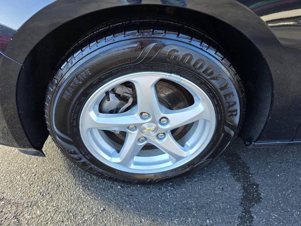 used 2018 Chevrolet Malibu car, priced at $11,750