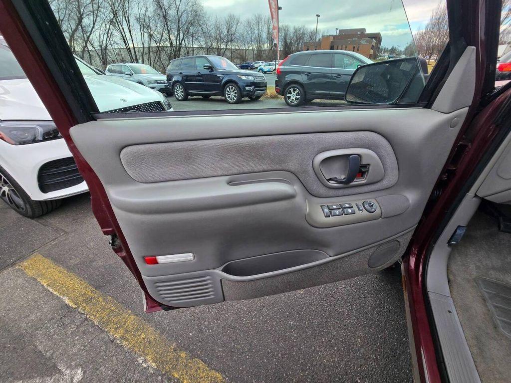 used 1999 Chevrolet Suburban car, priced at $6,990