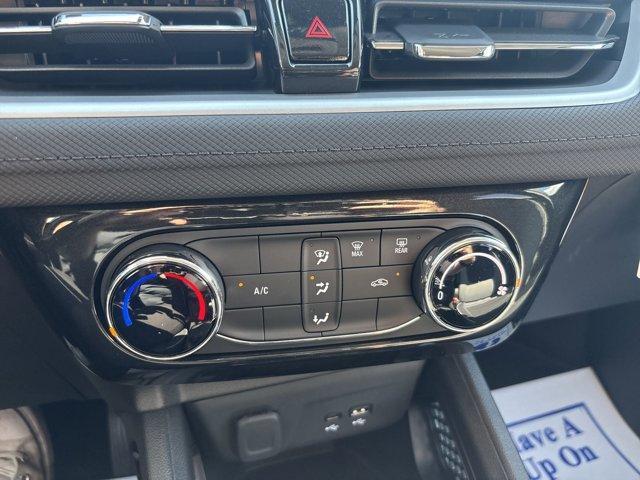 new 2026 Chevrolet TrailBlazer car, priced at $25,925