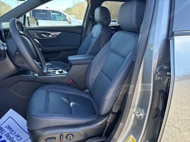 new 2025 Chevrolet Blazer car, priced at $39,985