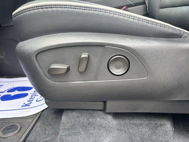 used 2025 GMC Acadia car, priced at $42,998