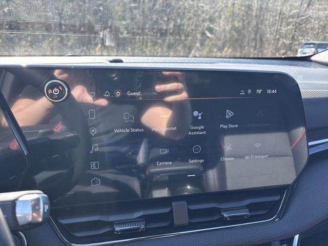 new 2026 Chevrolet Equinox car, priced at $33,635