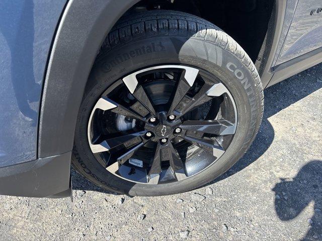 new 2026 Chevrolet Equinox car, priced at $33,635