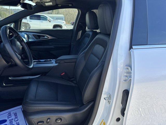 used 2025 Chevrolet Equinox EV car, priced at $22,495