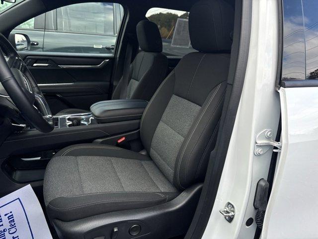 used 2025 GMC Acadia car, priced at $29,995