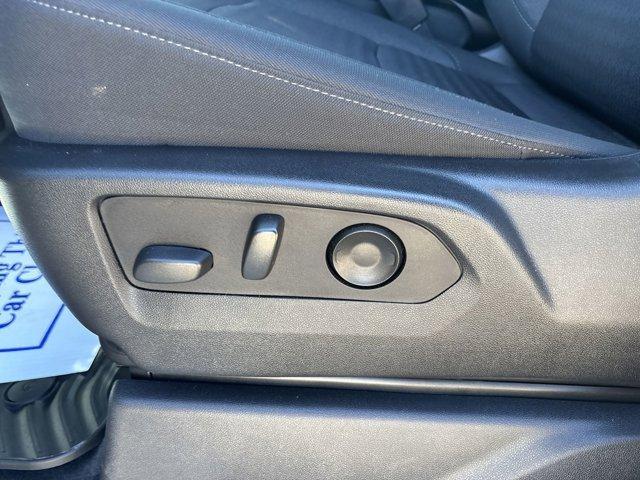 used 2022 Chevrolet Silverado 1500 car, priced at $31,998