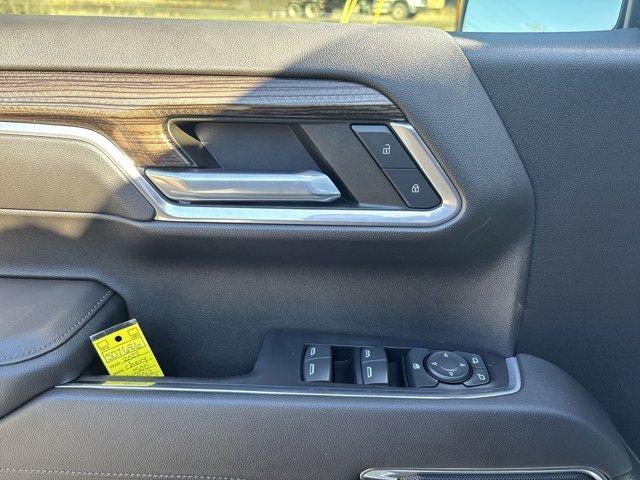 used 2022 Chevrolet Silverado 1500 car, priced at $31,998