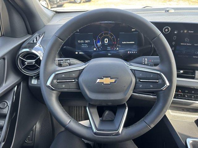 new 2026 Chevrolet Equinox car, priced at $28,885