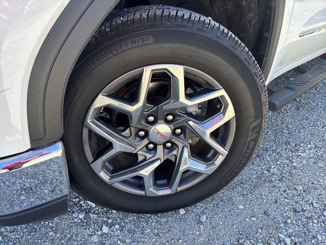 used 2022 GMC Sierra 1500 car, priced at $35,995