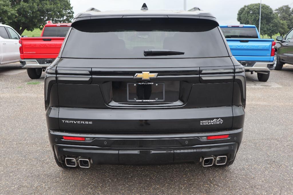 new 2026 Chevrolet Traverse car, priced at $55,290