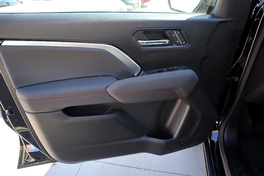 new 2026 Chevrolet Colorado car, priced at $45,465