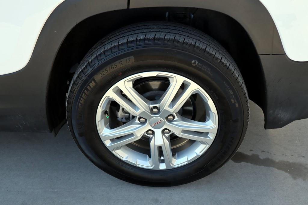 used 2024 GMC Terrain car, priced at $22,577