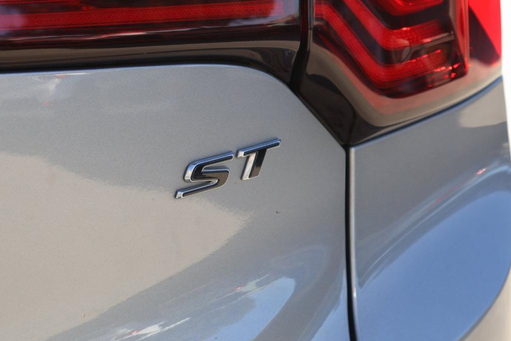 used 2024 Buick Encore GX car, priced at $20,977