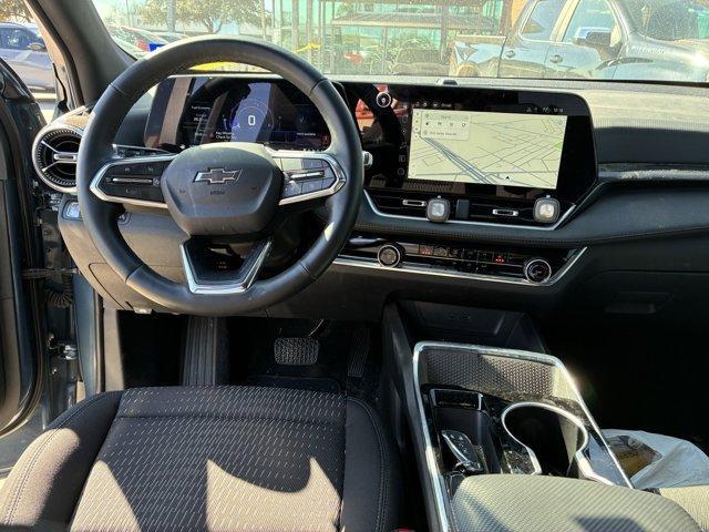 used 2025 Chevrolet Equinox car
