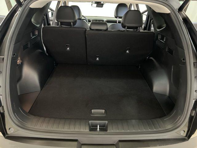 used 2024 Hyundai TUCSON Hybrid car, priced at $29,000