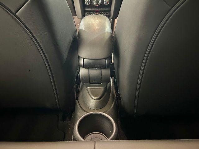 used 2022 MINI Hardtop car, priced at $18,900