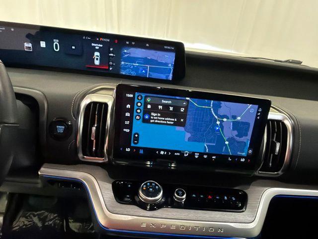 used 2025 Ford Expedition Max car, priced at $70,899