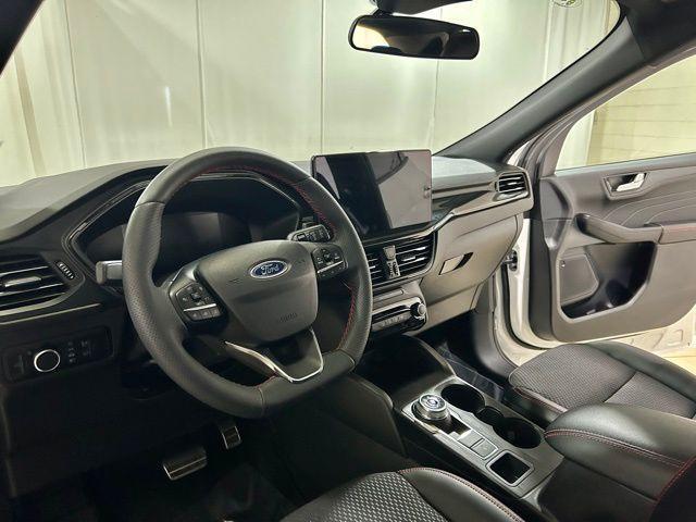used 2023 Ford Escape car, priced at $26,999