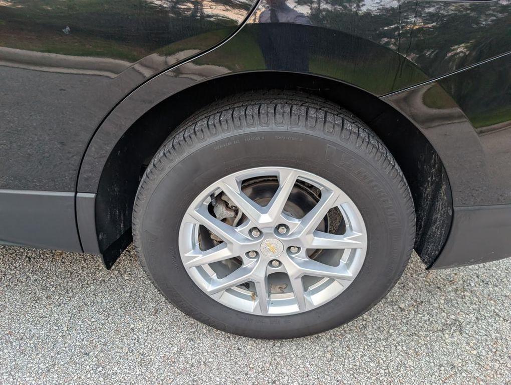 used 2023 Chevrolet Equinox car, priced at $19,655
