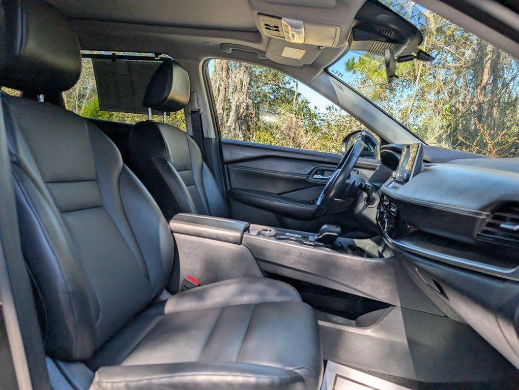 used 2023 Nissan Rogue car, priced at $18,795