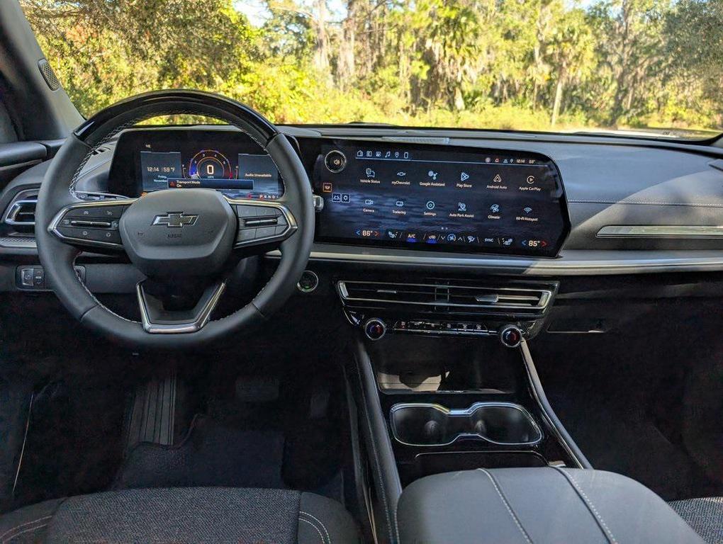 new 2026 Chevrolet Traverse car, priced at $42,140