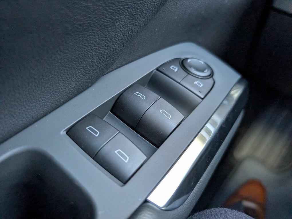 new 2026 Chevrolet Traverse car, priced at $42,140