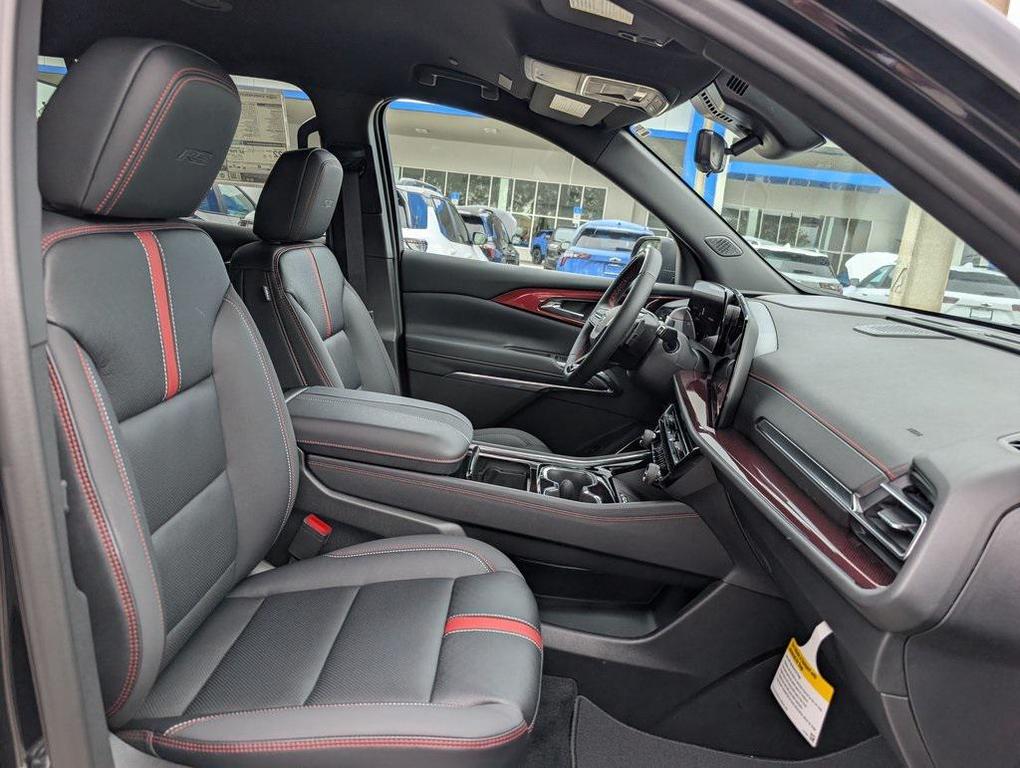 new 2026 Chevrolet Traverse car