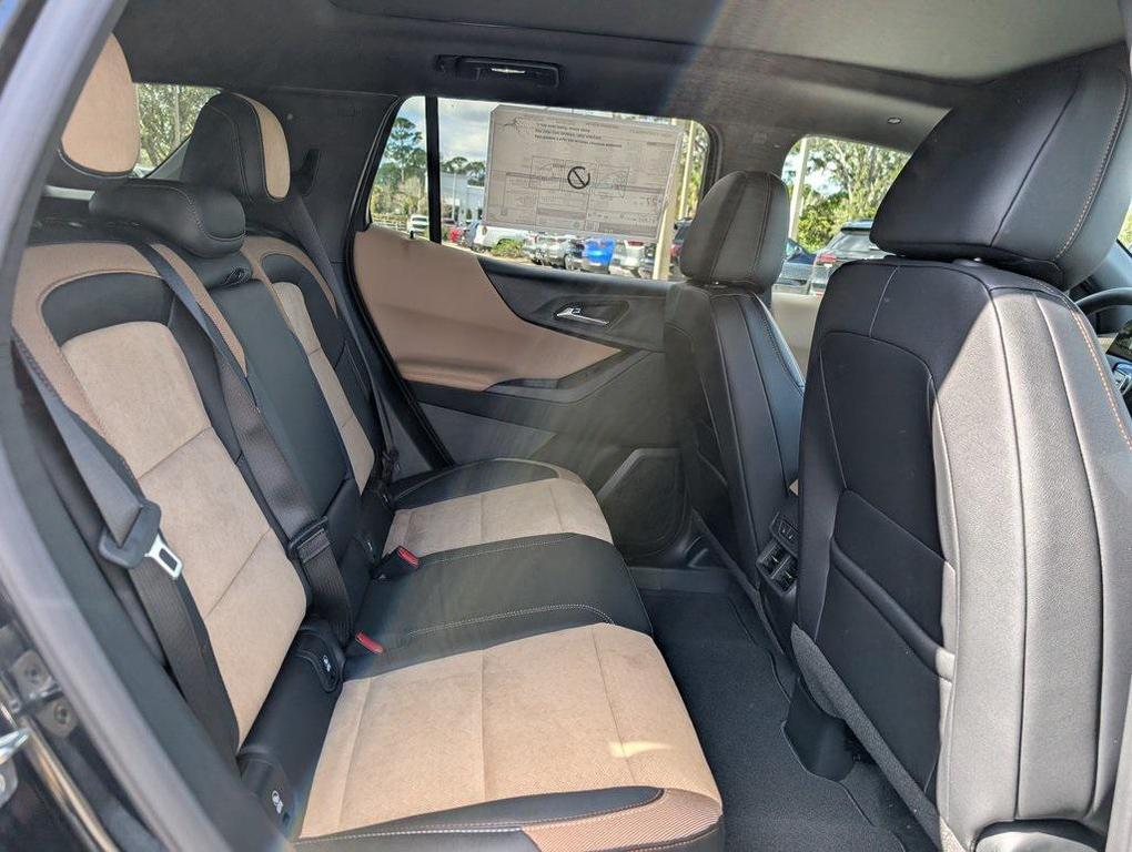 new 2026 Chevrolet Equinox car, priced at $38,985