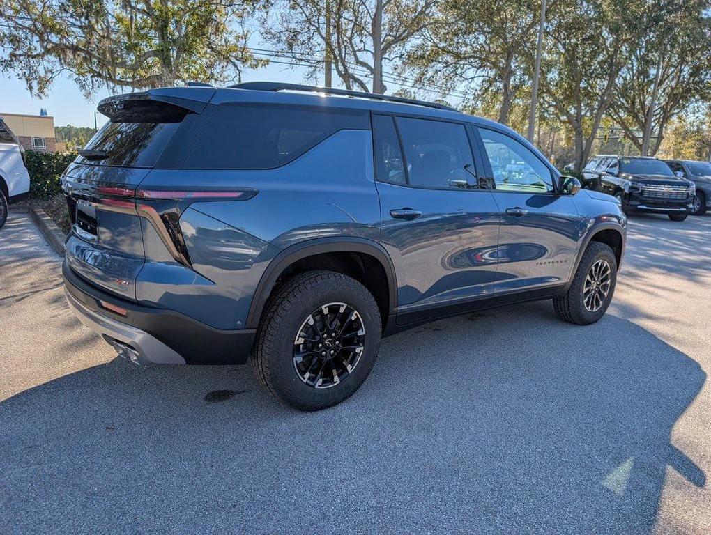 new 2026 Chevrolet Traverse car, priced at $56,055