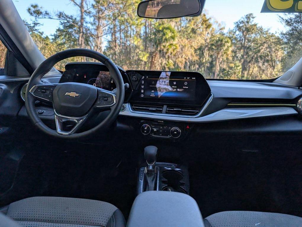 used 2025 Chevrolet Trax car, priced at $19,495