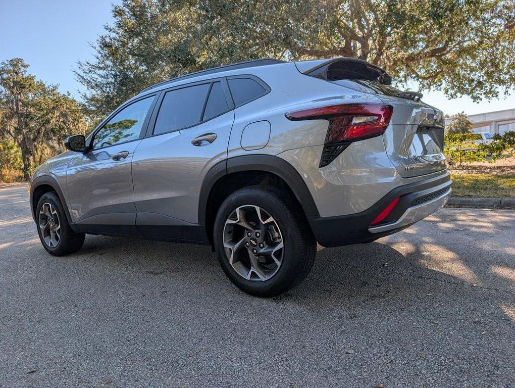 used 2025 Chevrolet Trax car, priced at $19,495