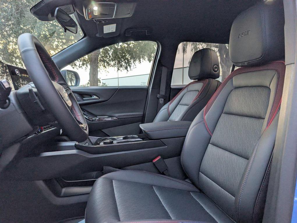 new 2026 Chevrolet Equinox car, priced at $35,395