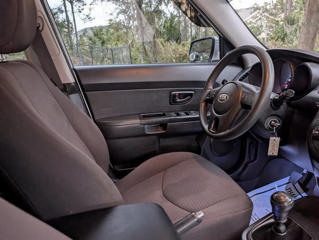 used 2013 Kia Soul car, priced at $5,495