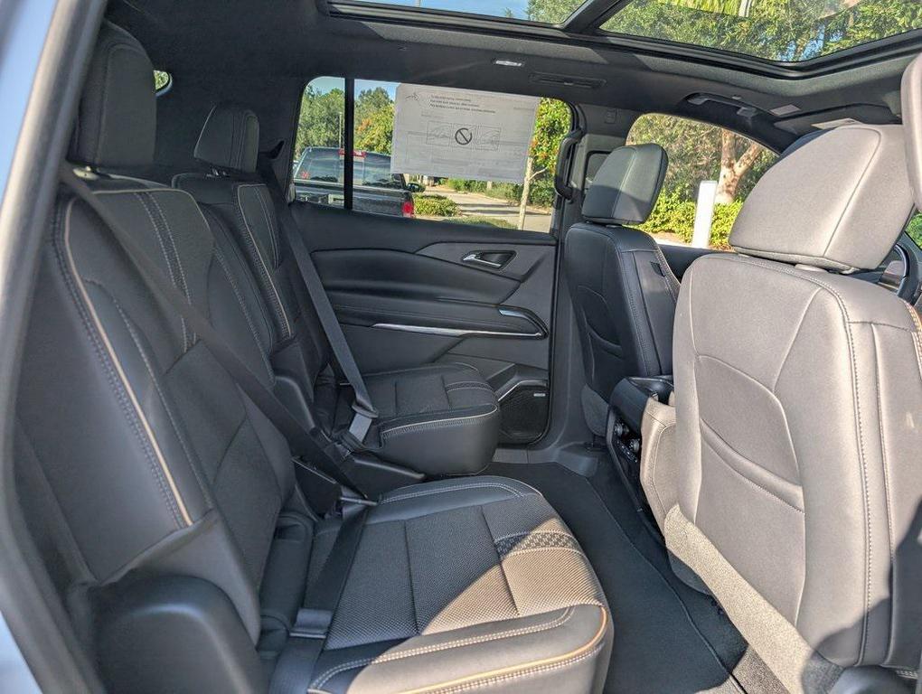 new 2026 Chevrolet Traverse car, priced at $59,490