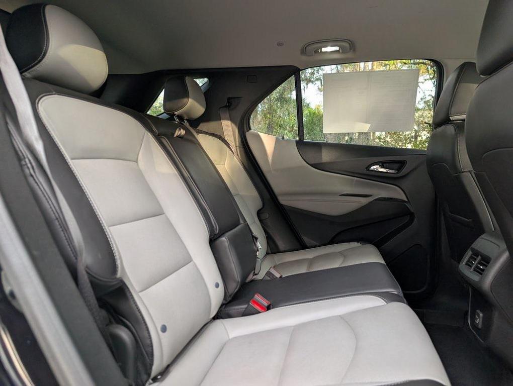 used 2021 Chevrolet Equinox car, priced at $19,224