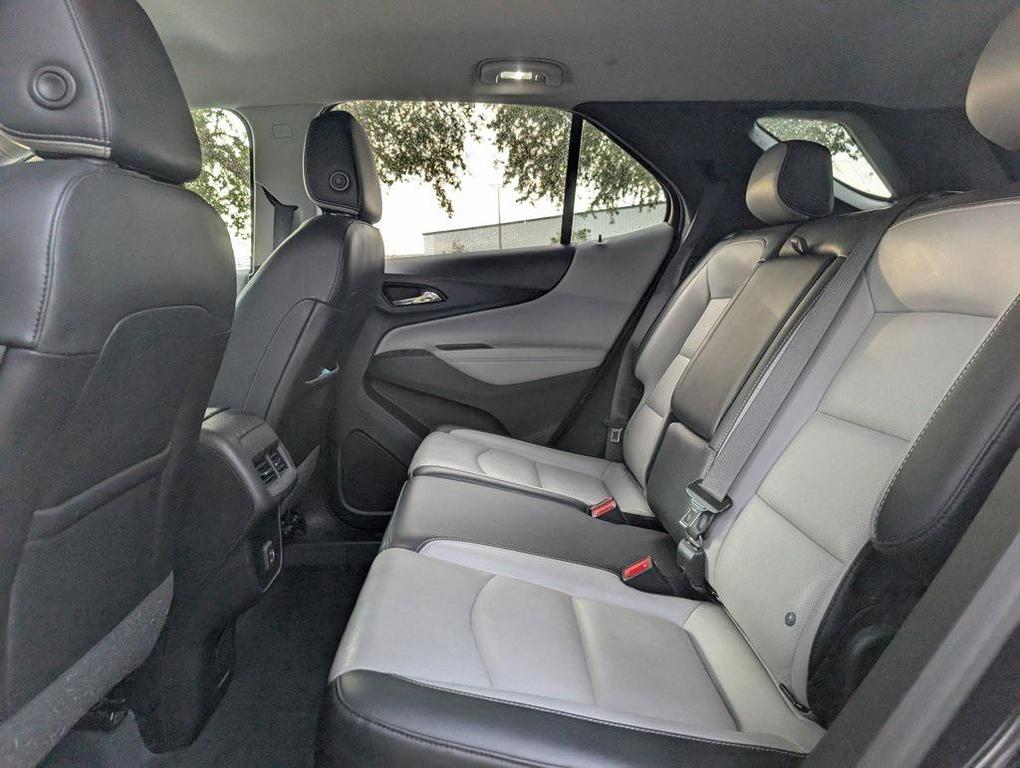 used 2021 Chevrolet Equinox car, priced at $19,224