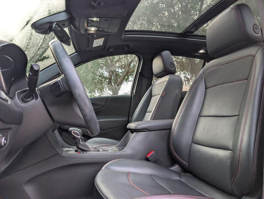 used 2023 Chevrolet Equinox car, priced at $24,459