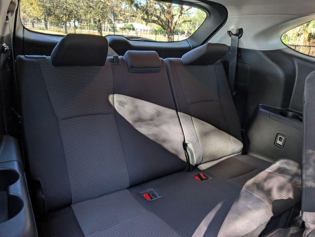 used 2020 Toyota Highlander car, priced at $24,995