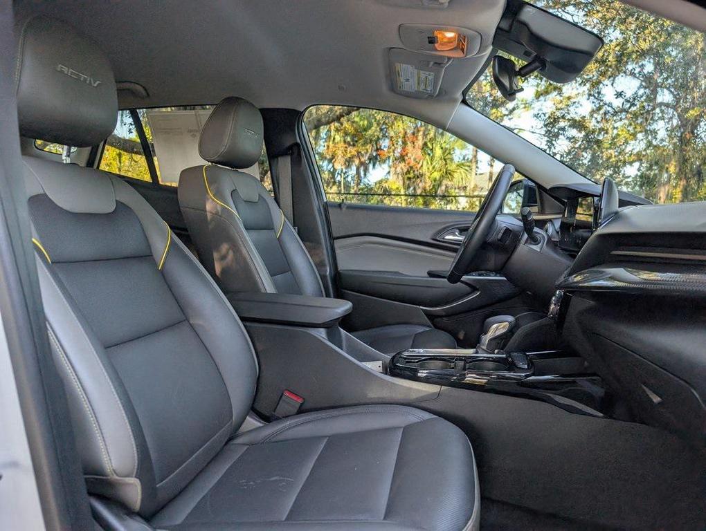 used 2024 Chevrolet Trax car, priced at $16,662