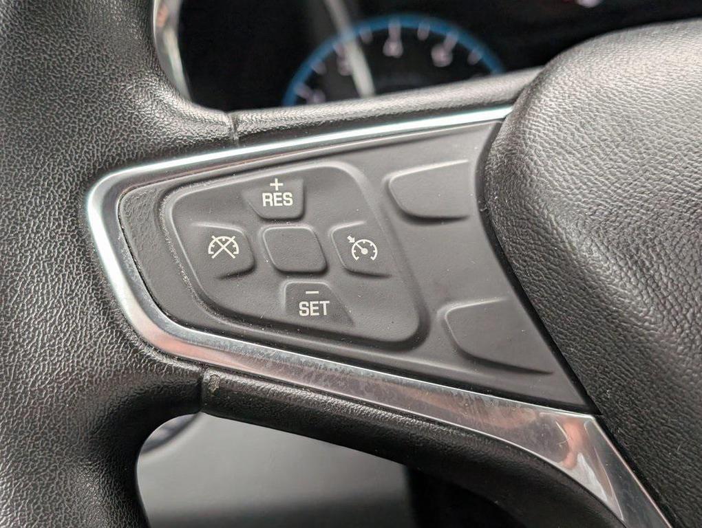 used 2018 Chevrolet Equinox car, priced at $11,521