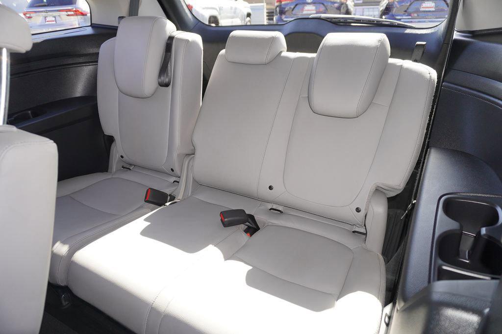 used 2023 Honda Odyssey car, priced at $32,900