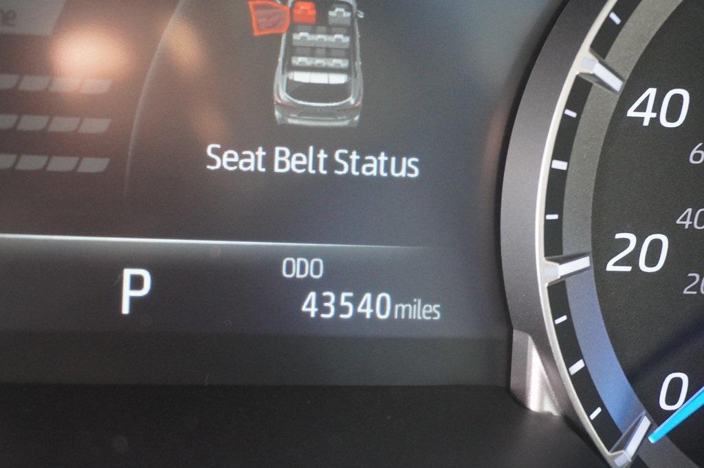 used 2022 Toyota Highlander Hybrid car, priced at $37,800