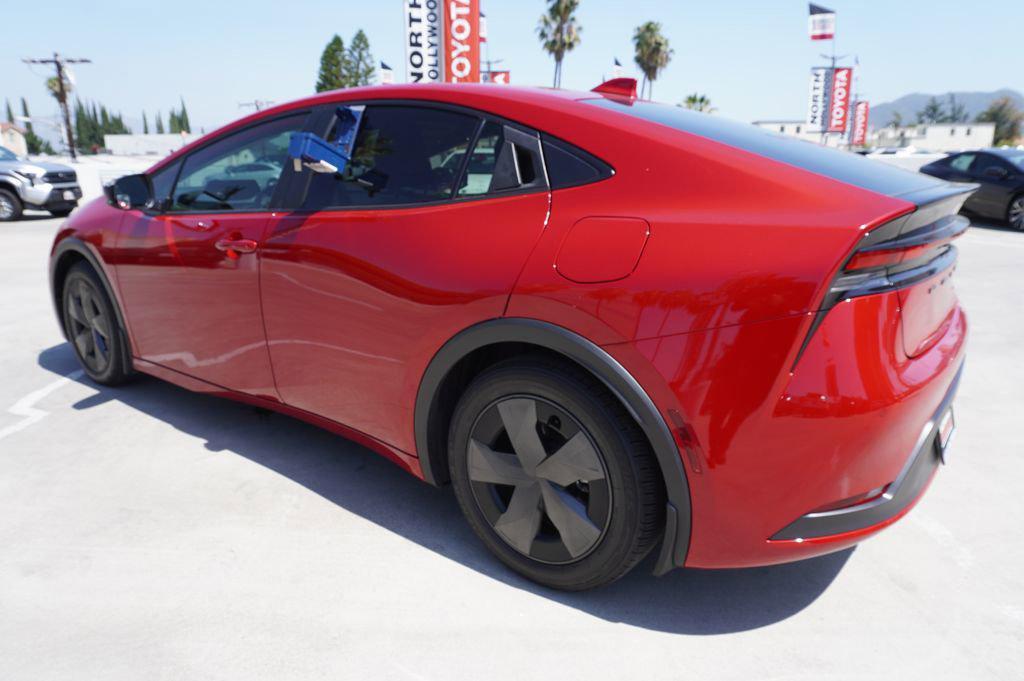 used 2025 Toyota Prius car