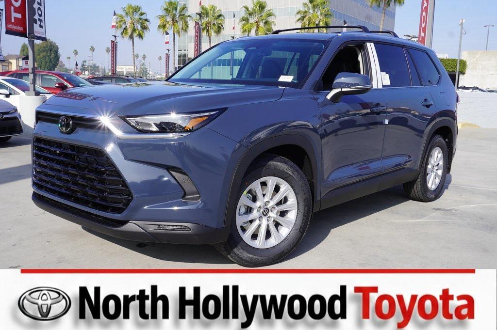 new 2026 Toyota Grand Highlander Hybrid car, priced at $50,726
