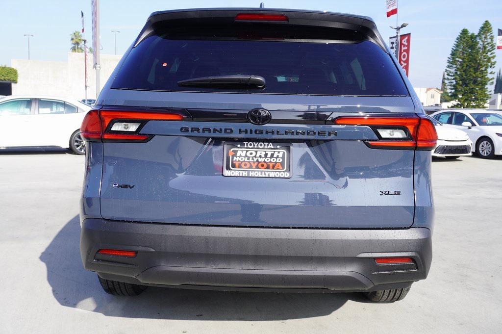 new 2026 Toyota Grand Highlander Hybrid car, priced at $50,726
